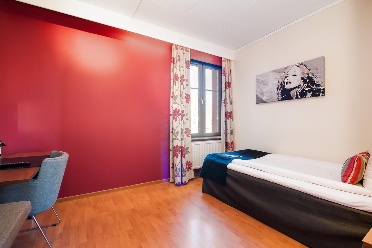 Home Hotel Kung Oscar Trollhättan Exterior foto